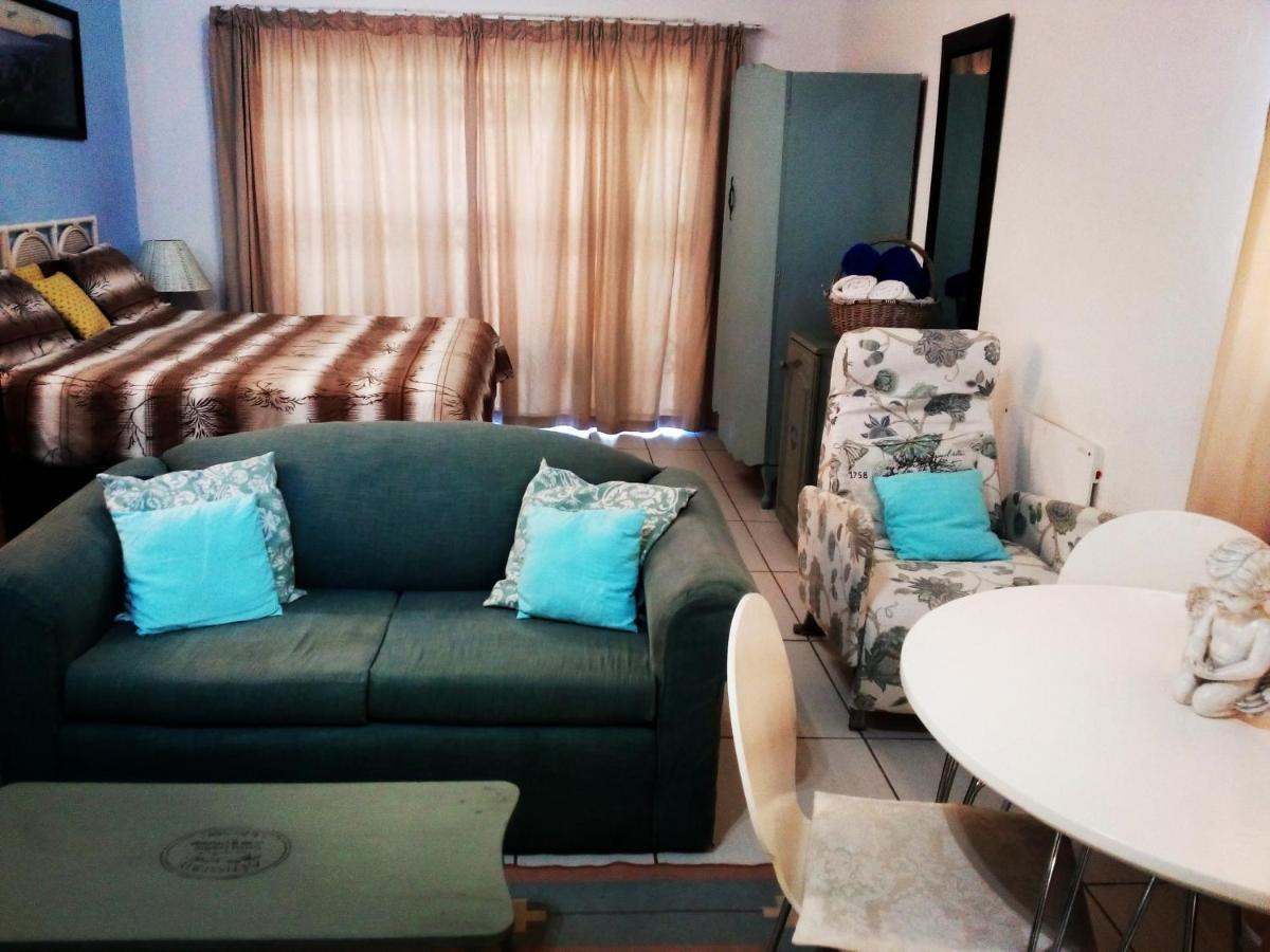 36 Df Strauss Street Apartamento Kleinmond Exterior foto