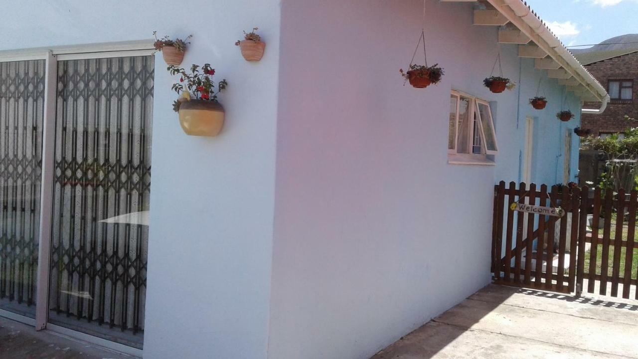 36 Df Strauss Street Apartamento Kleinmond Exterior foto