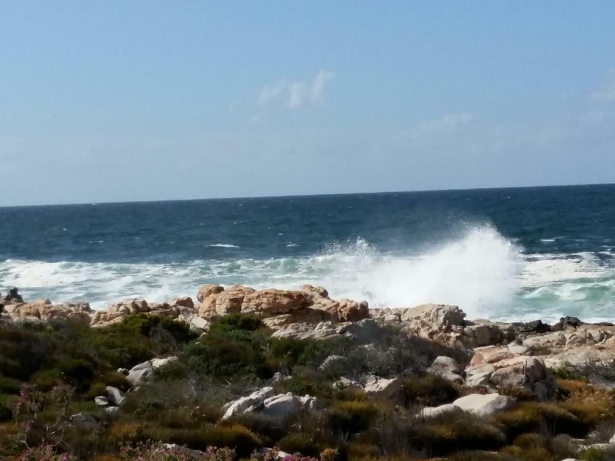 36 Df Strauss Street Apartamento Kleinmond Exterior foto